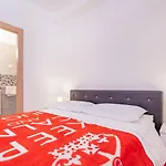 Konukevi Inat